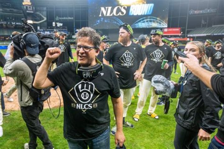Did the brewers make the playoffs?