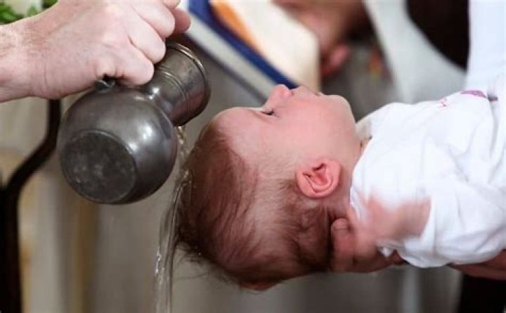 Do methodist sprinkle baptism?