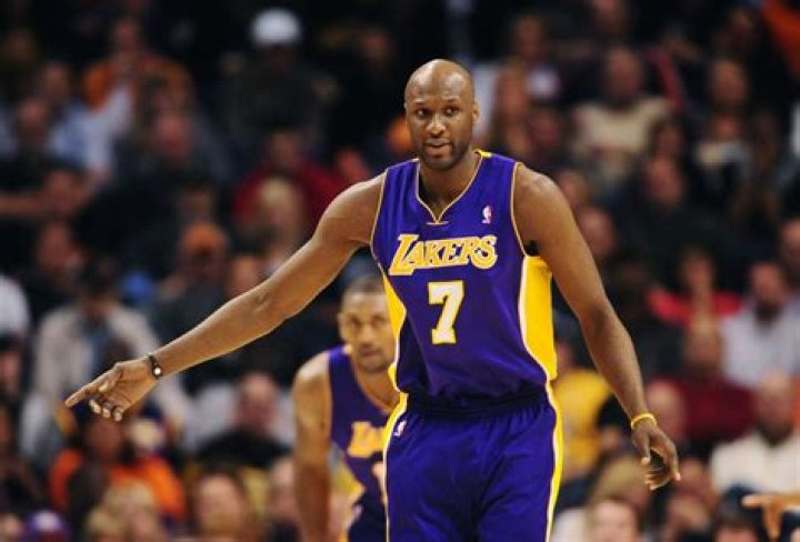 Does lamar odom have a ring?