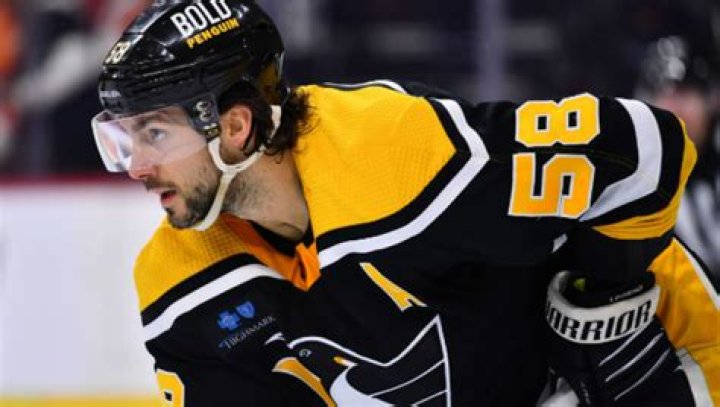 How old is phil bourque?