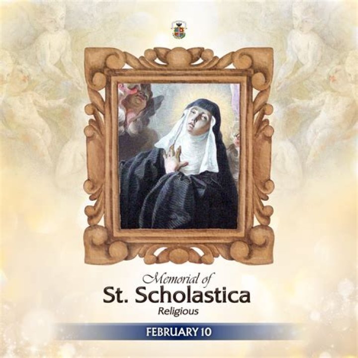 Is there such a word as foundress?