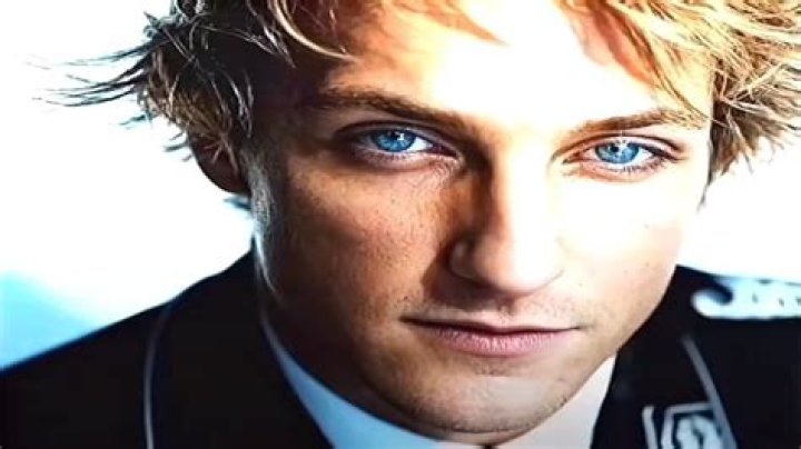 Was does smirk mean?