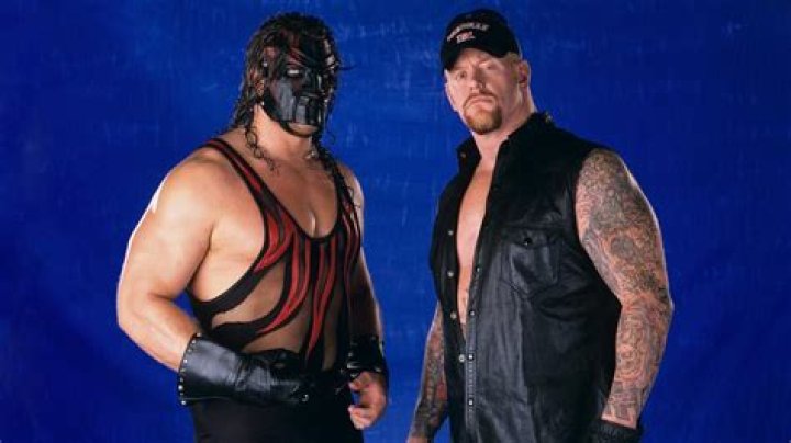 Was kane and undertaker brothers?