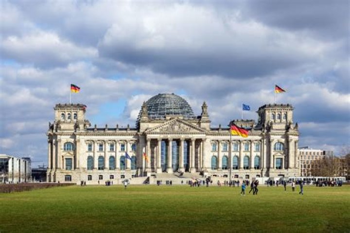 What does reichstag mean in german?