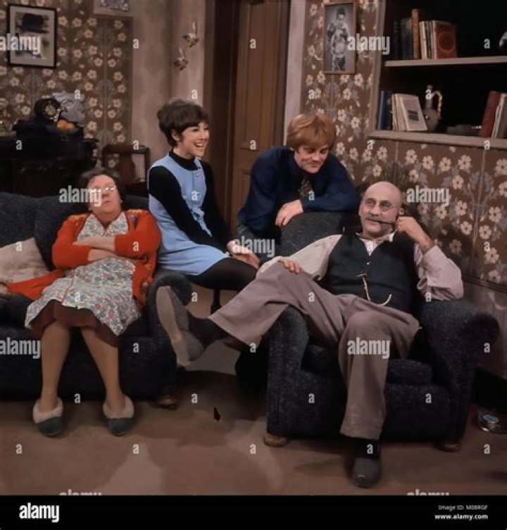 What was una stubbs in?
