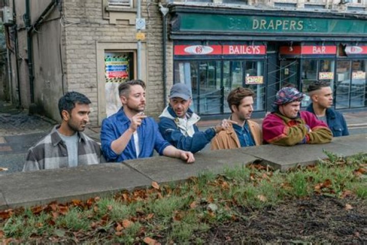 Where is brassic set?