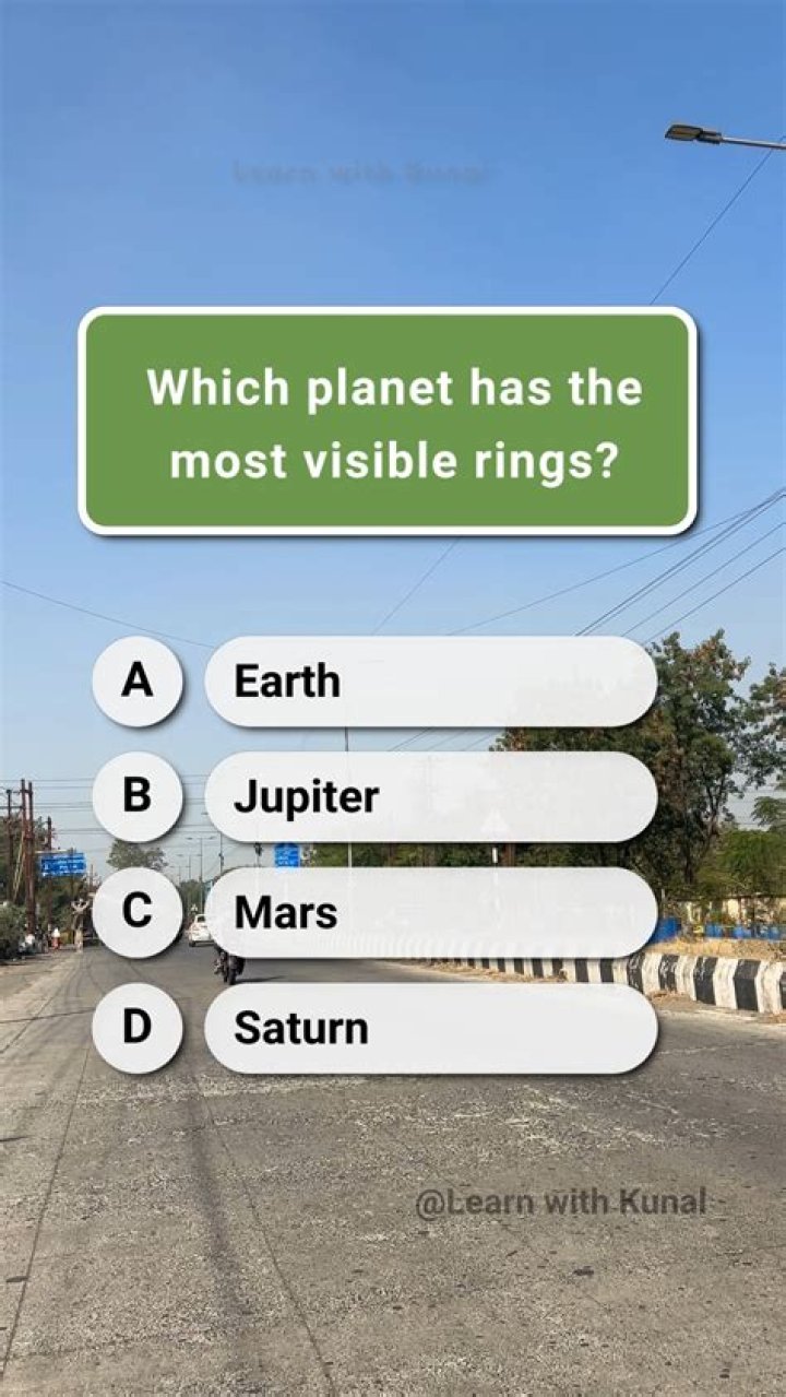 Which planet has the most visible rings?