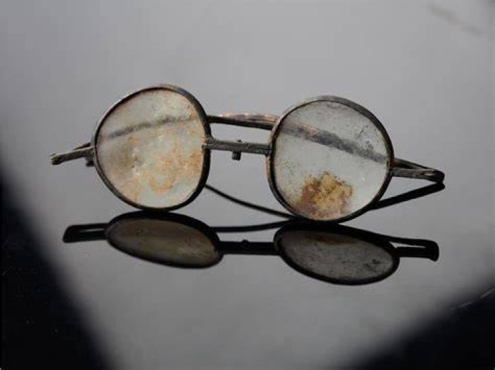Who invented non reflective glasses?